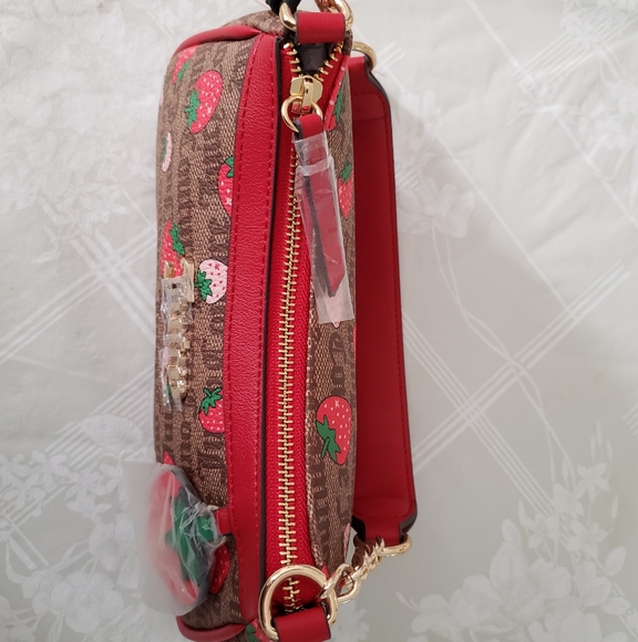 Juicy Couture Freshly Picked Strawberry Shoulder Bag Chestnut Chino/Cool Red NWT - Picture 6 of 16